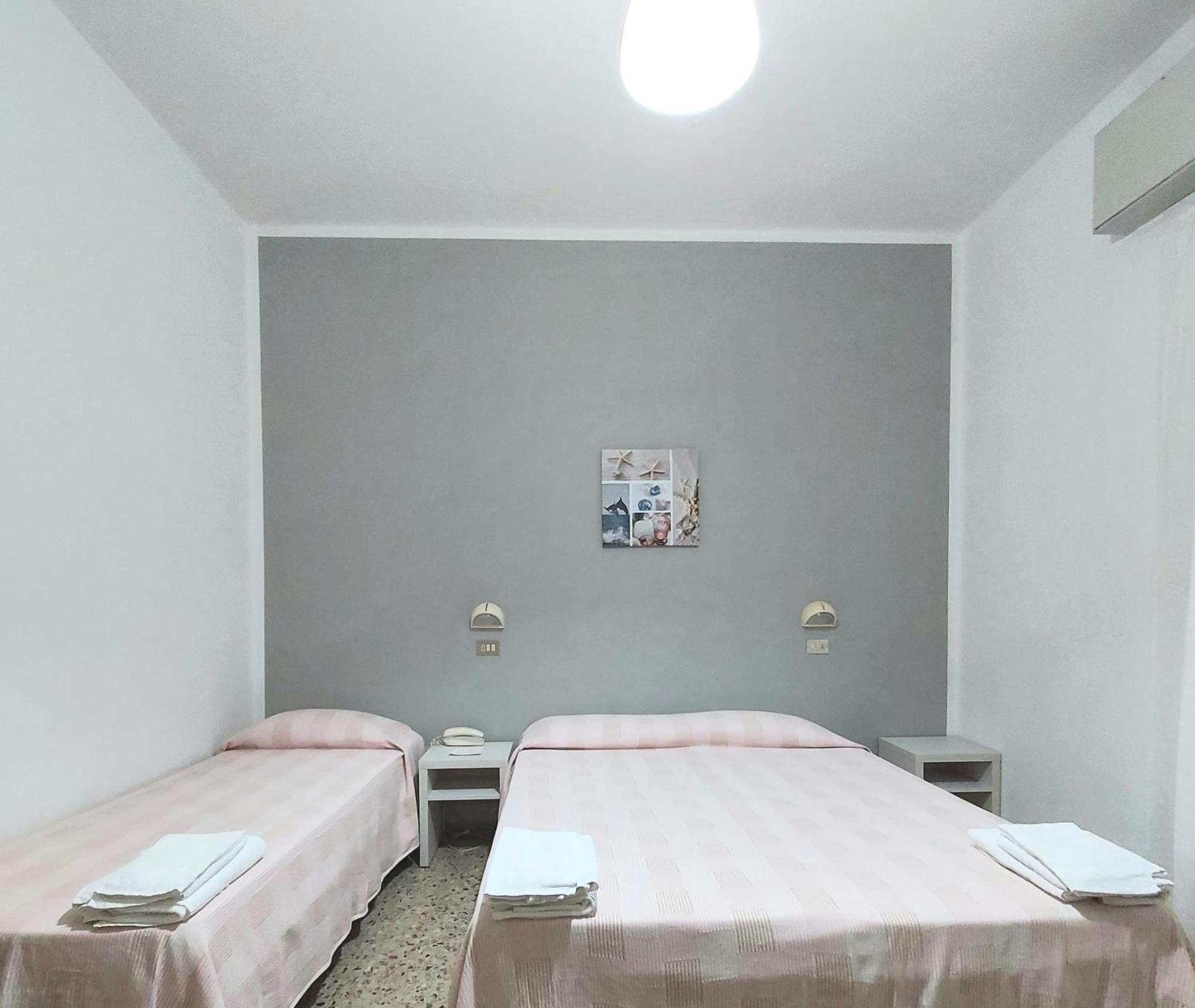 Hotel Villa Alberta B&B チェゼナーティコ 部屋 写真